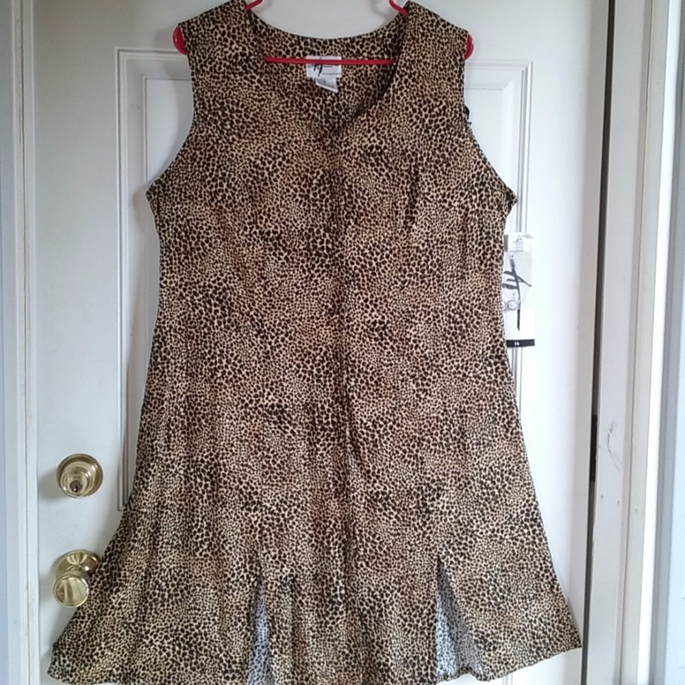 COPY - Sleeveless leopard print dress